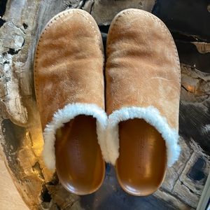 Jenni Kayne sheer lined moc clogs